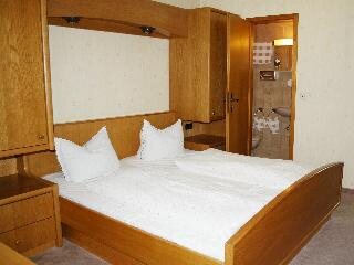 Gästezimmer mit Doppelbett